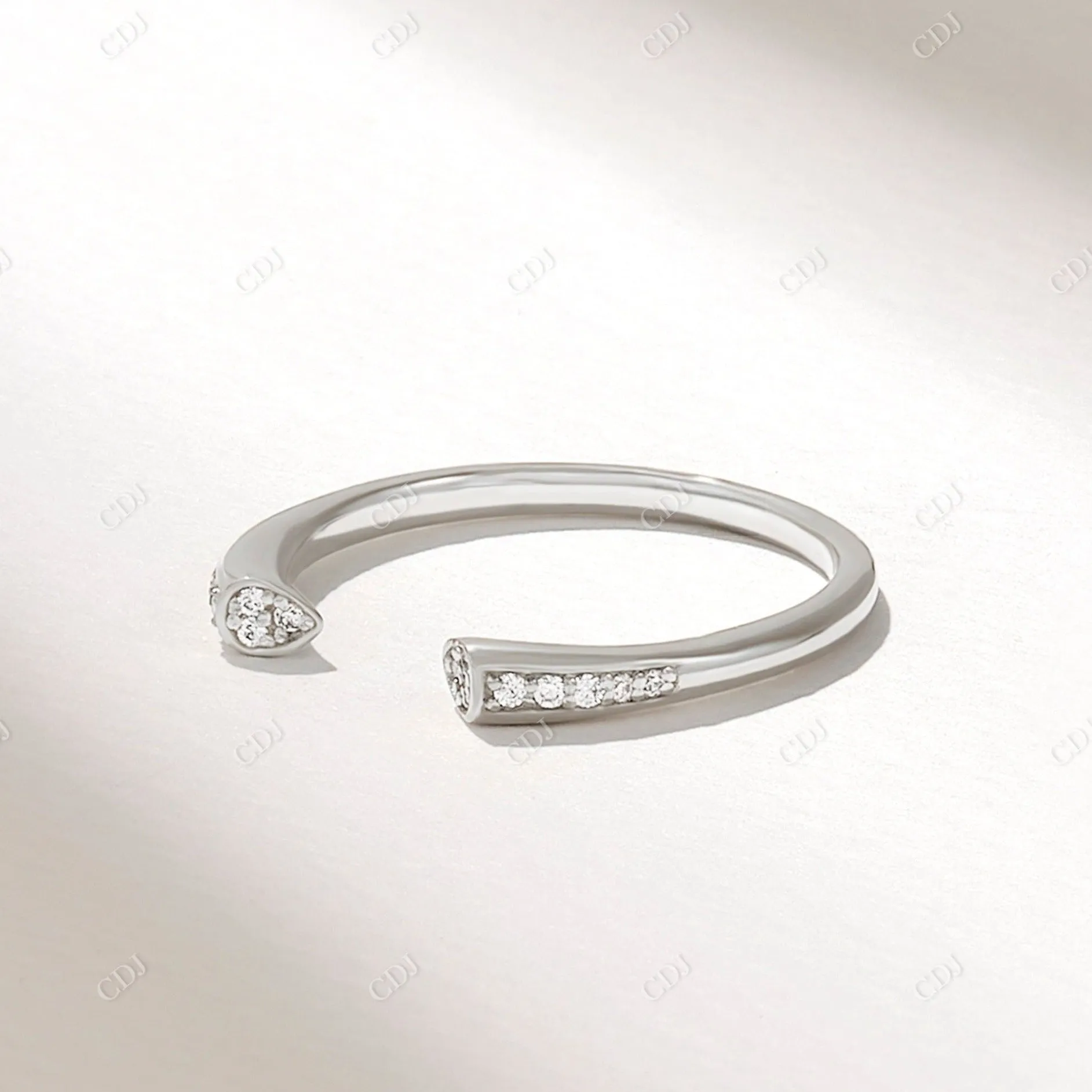 0.07CTW Round Cut CVD Diamond open Cuff Band