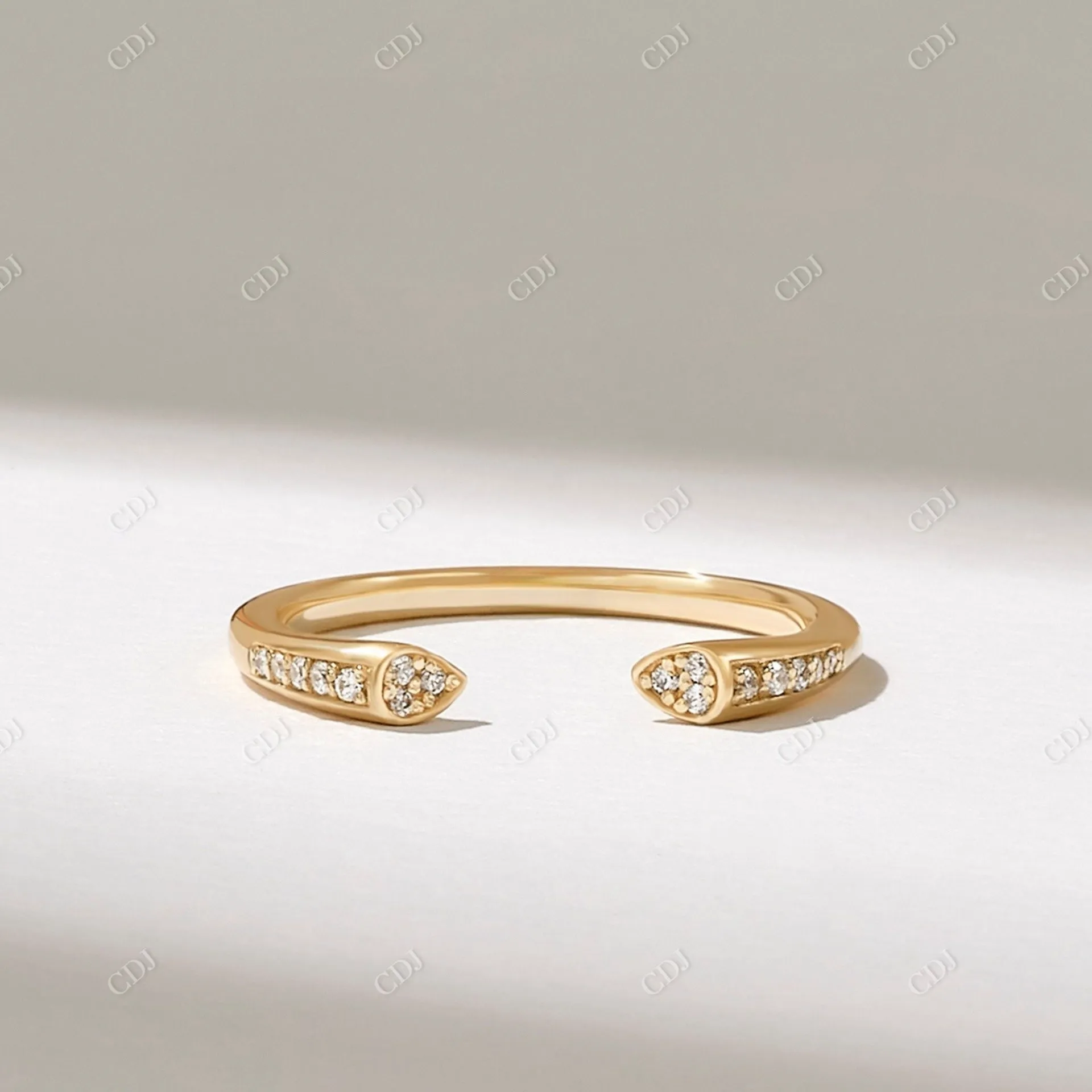 0.07CTW Round Cut CVD Diamond open Cuff Band