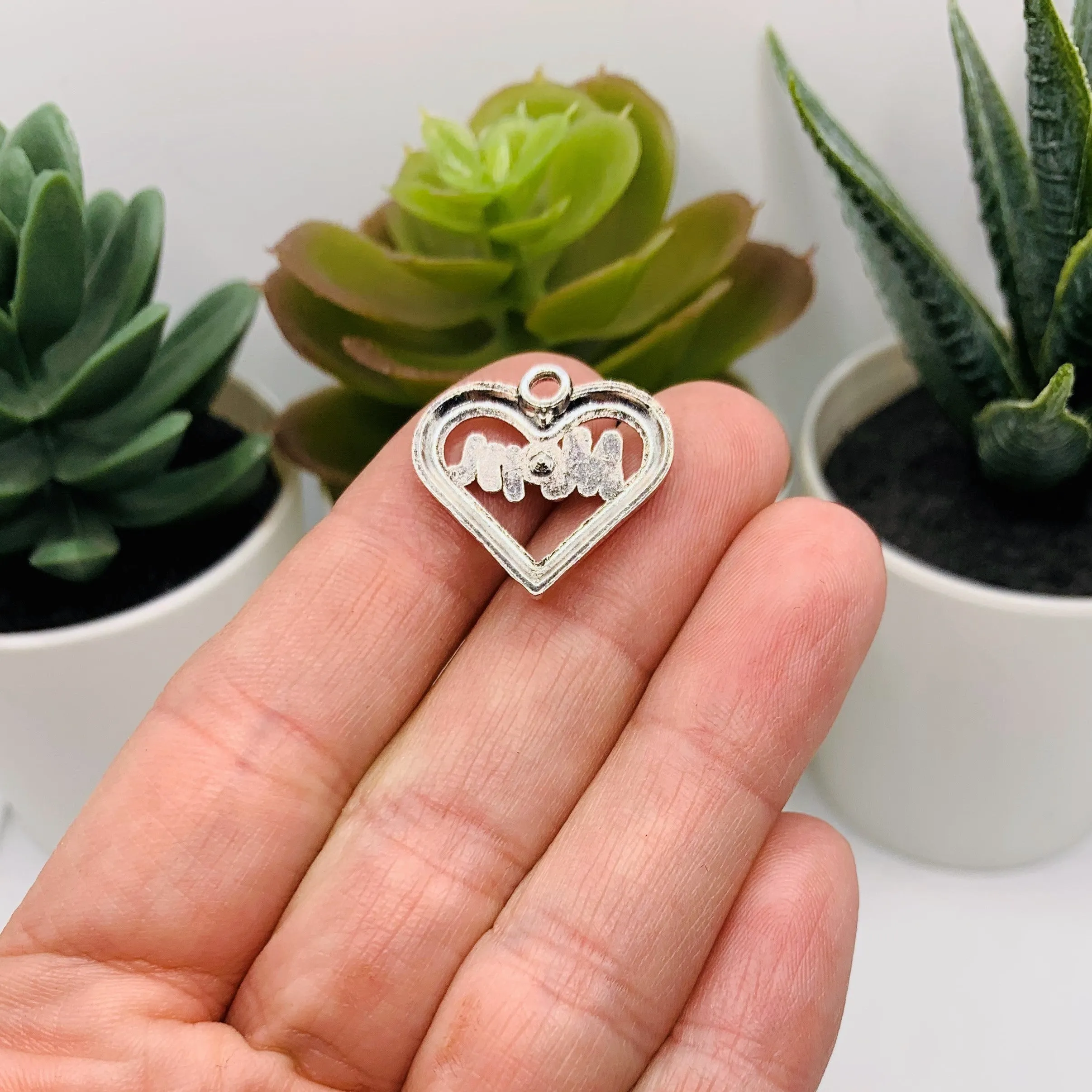 4 or 20 Pieces: Silver Mother's Day Mom Charms