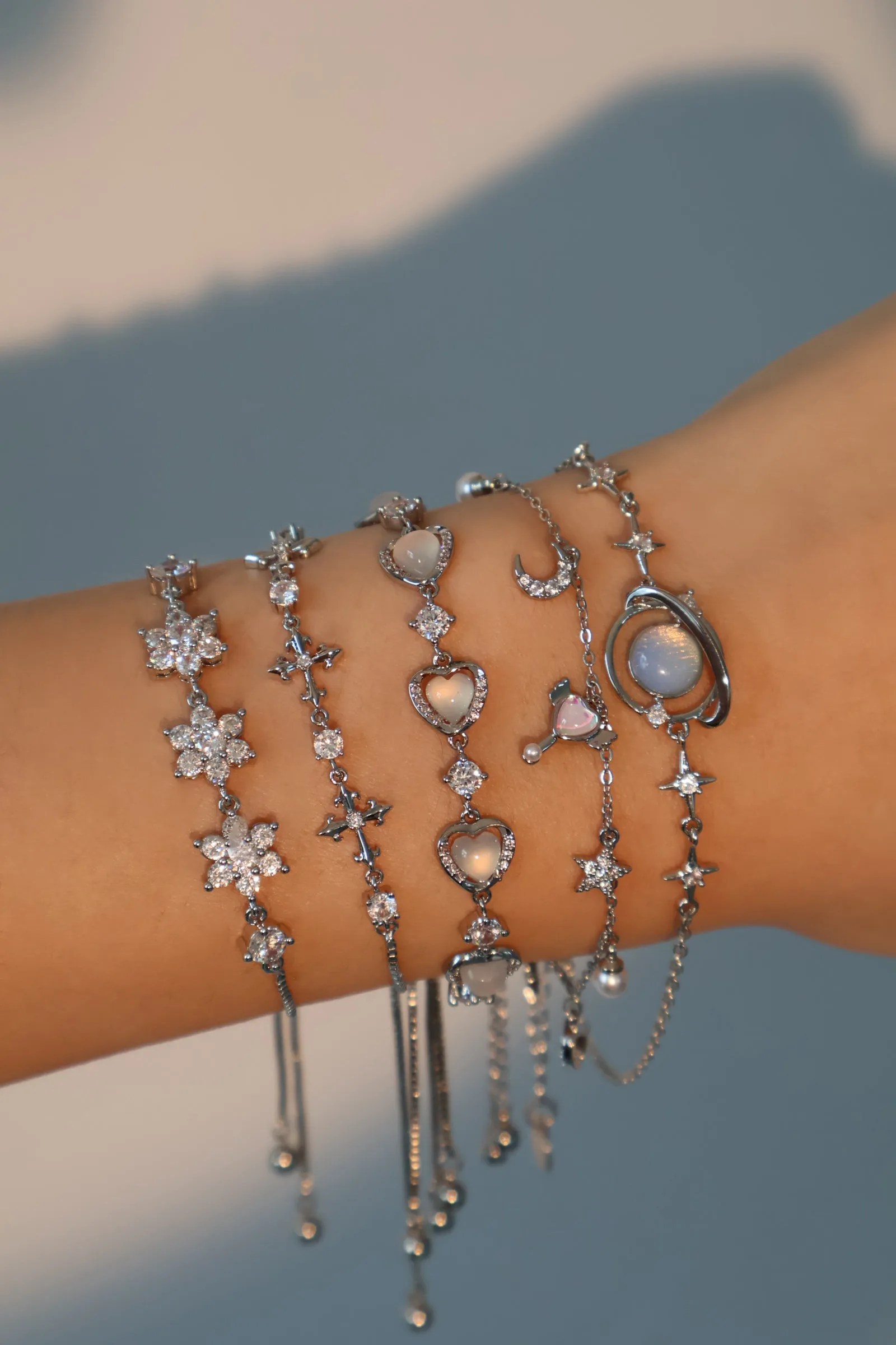 Platinum Plated Moonlight Glowing Heart Bracelet