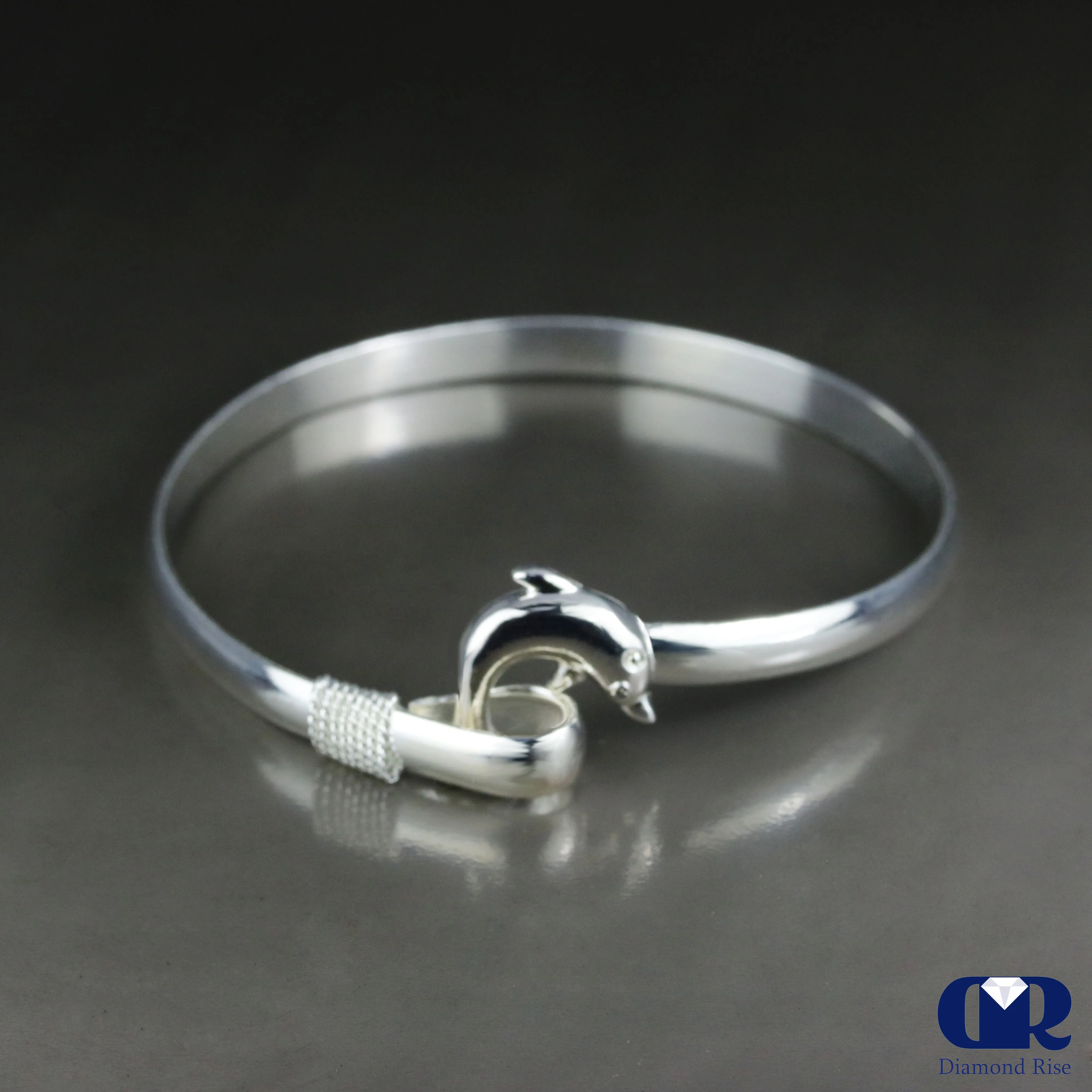 Solid 10K Gold Adjustable Dolphin Design Bangle Bracelet
