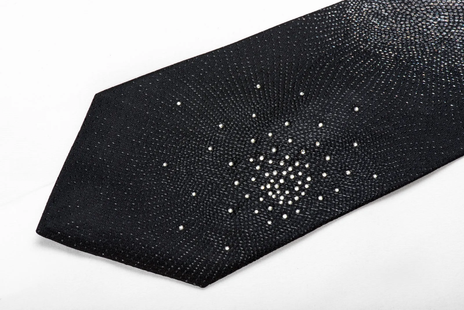Yezak Men's Crystal Silk Necktie Silver Geometric On Black With Silver Sparkles